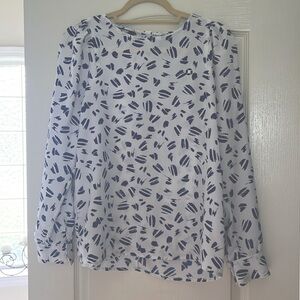 Chase Lands’ End Blouse like new! Size 8